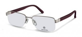  Mercedes Benz (2011 D)